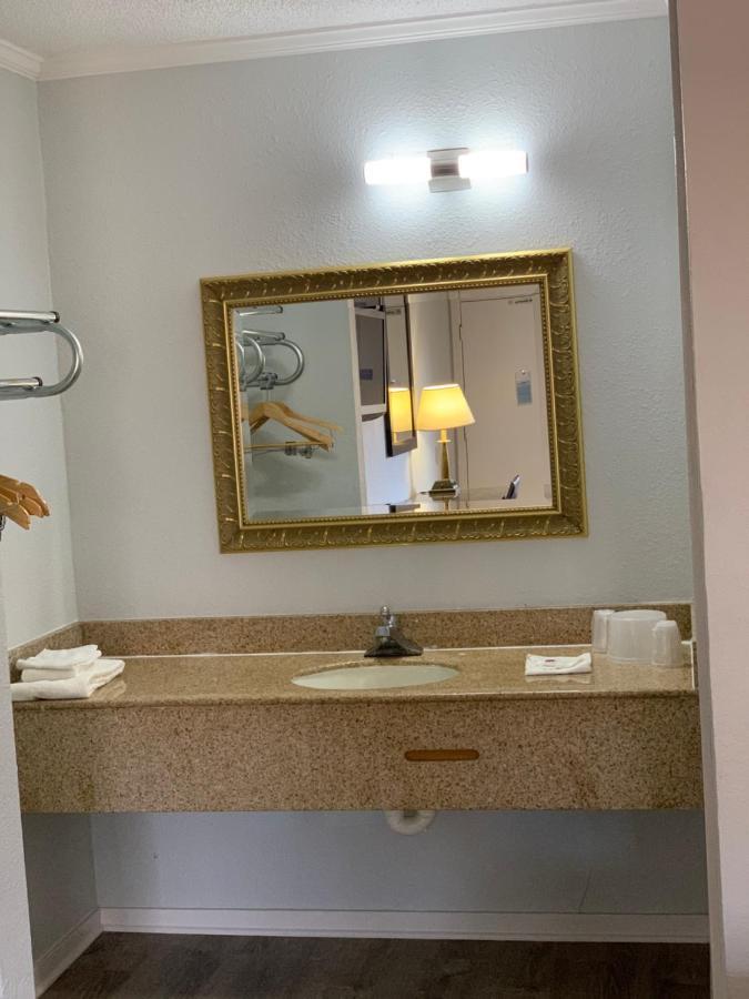 Motel 6 Newport News, Va - Fort Eustis 外观 照片